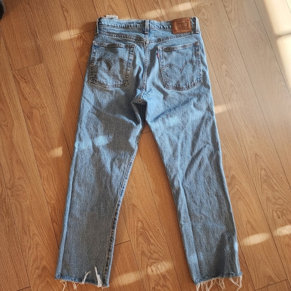 Levis Big E Jeans - Picture 4 of 12